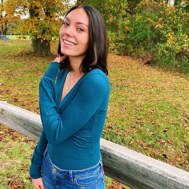 CharmingWh0o0re from Vale of Glamorgan,United Kingdom