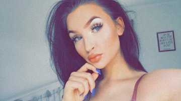 LiveItUp from Tameside,United Kingdom